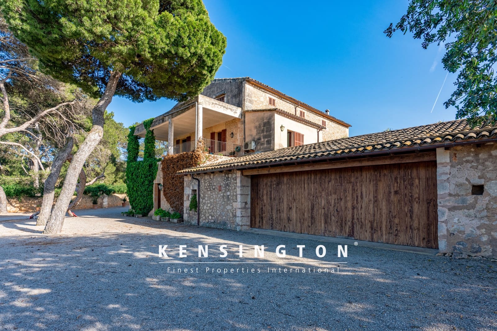 11 slaapkamer Villa te koop in Manacor - € 7.600.000 (Ref: 9164663)