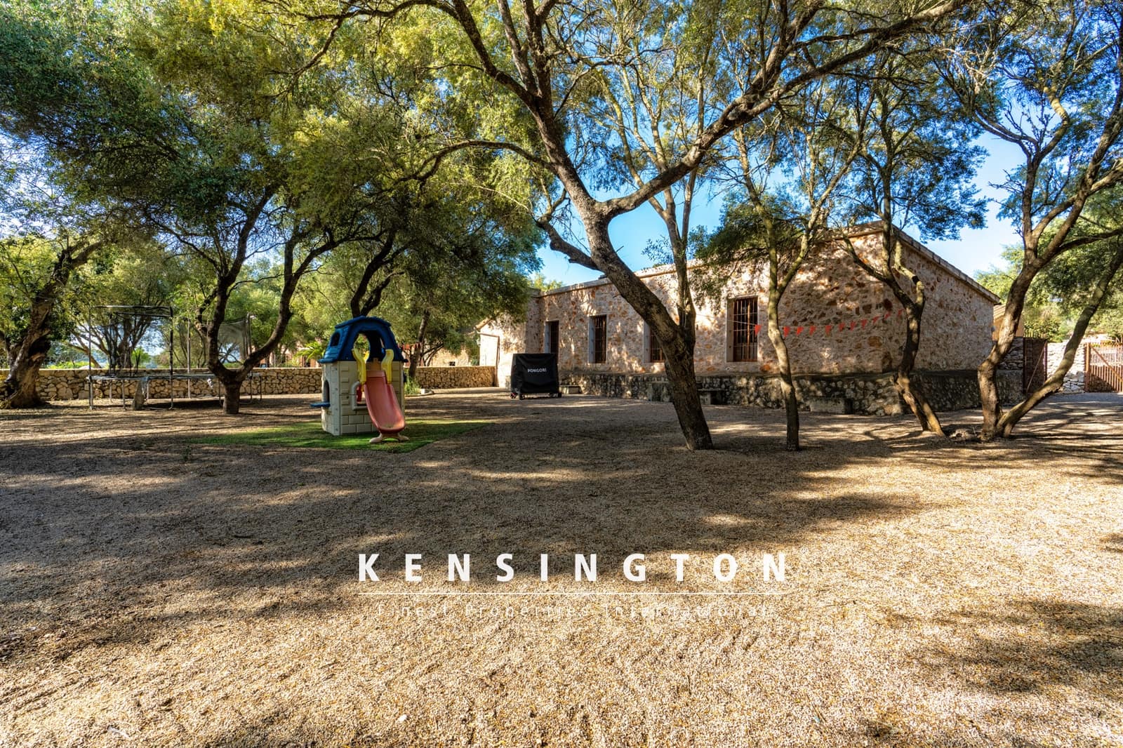 11 slaapkamer Villa te koop in Manacor - € 7.600.000 (Ref: 9164663)