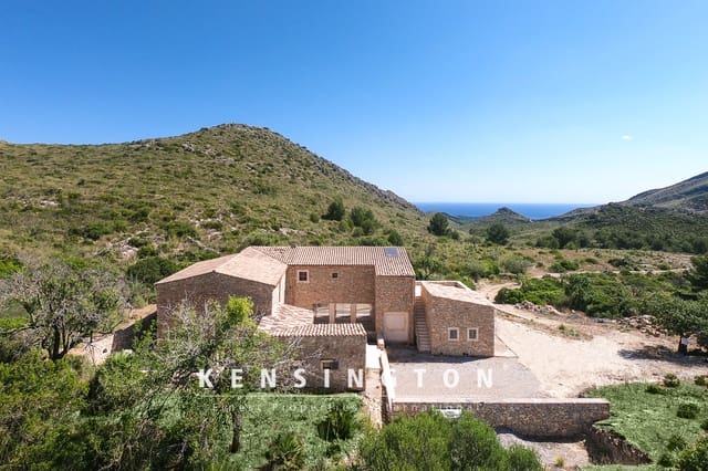 Chalet de 5 habitaciones en Artà en venta con piscina - 1.590.000 € (Ref: 9164664)