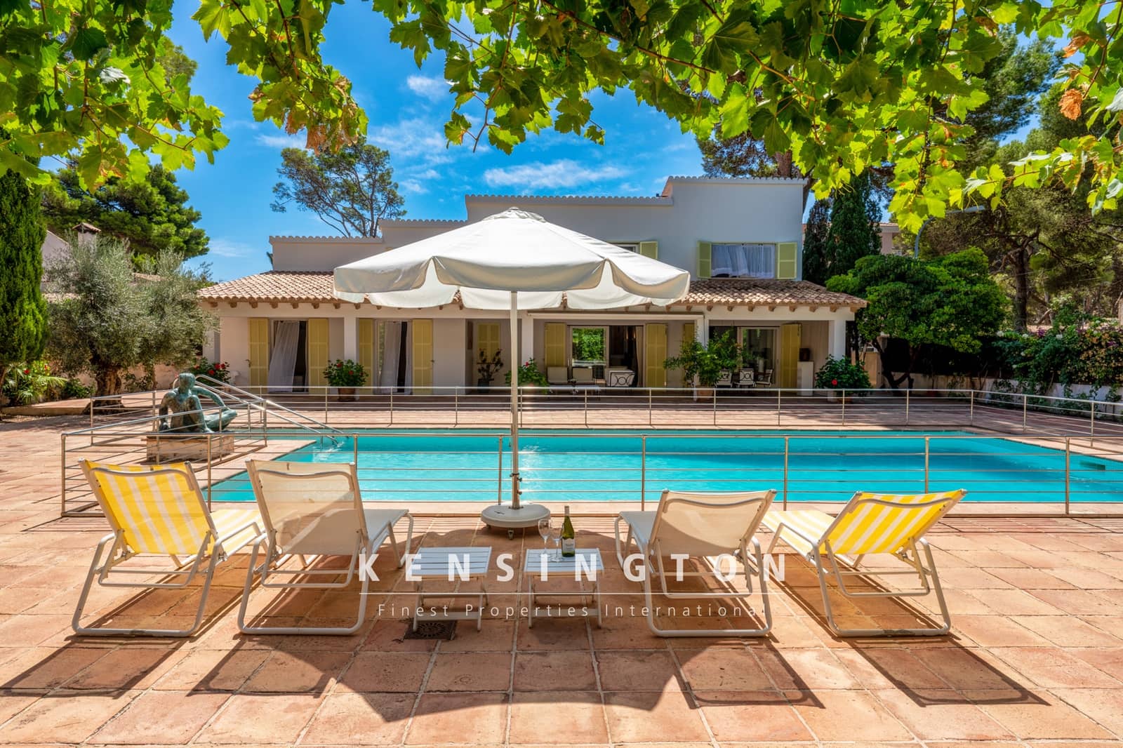 7 soverom Villa til salgs i Cala Ratjada med svømmebasseng - € 1 850 000 (Ref: 9164666)