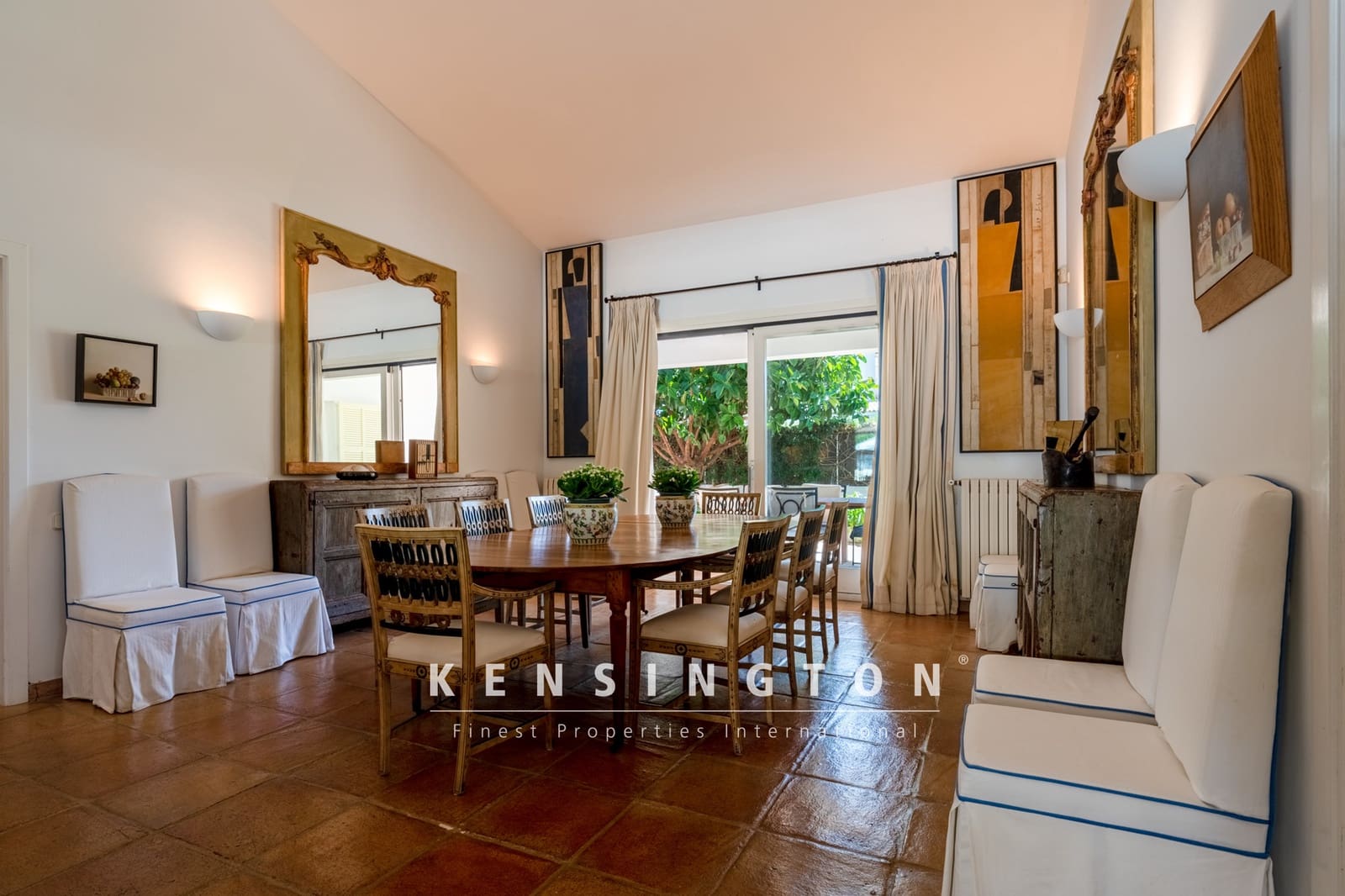 7 soverom Villa til salgs i Cala Ratjada med svømmebasseng - € 1 850 000 (Ref: 9164666)