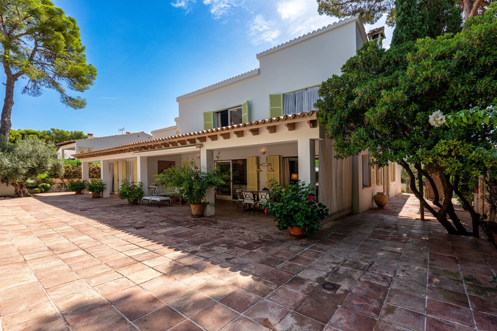 7 bedroom Villa for sale in Cala Ratjada with pool - € 1,850,000 (Ref: 9164666)
