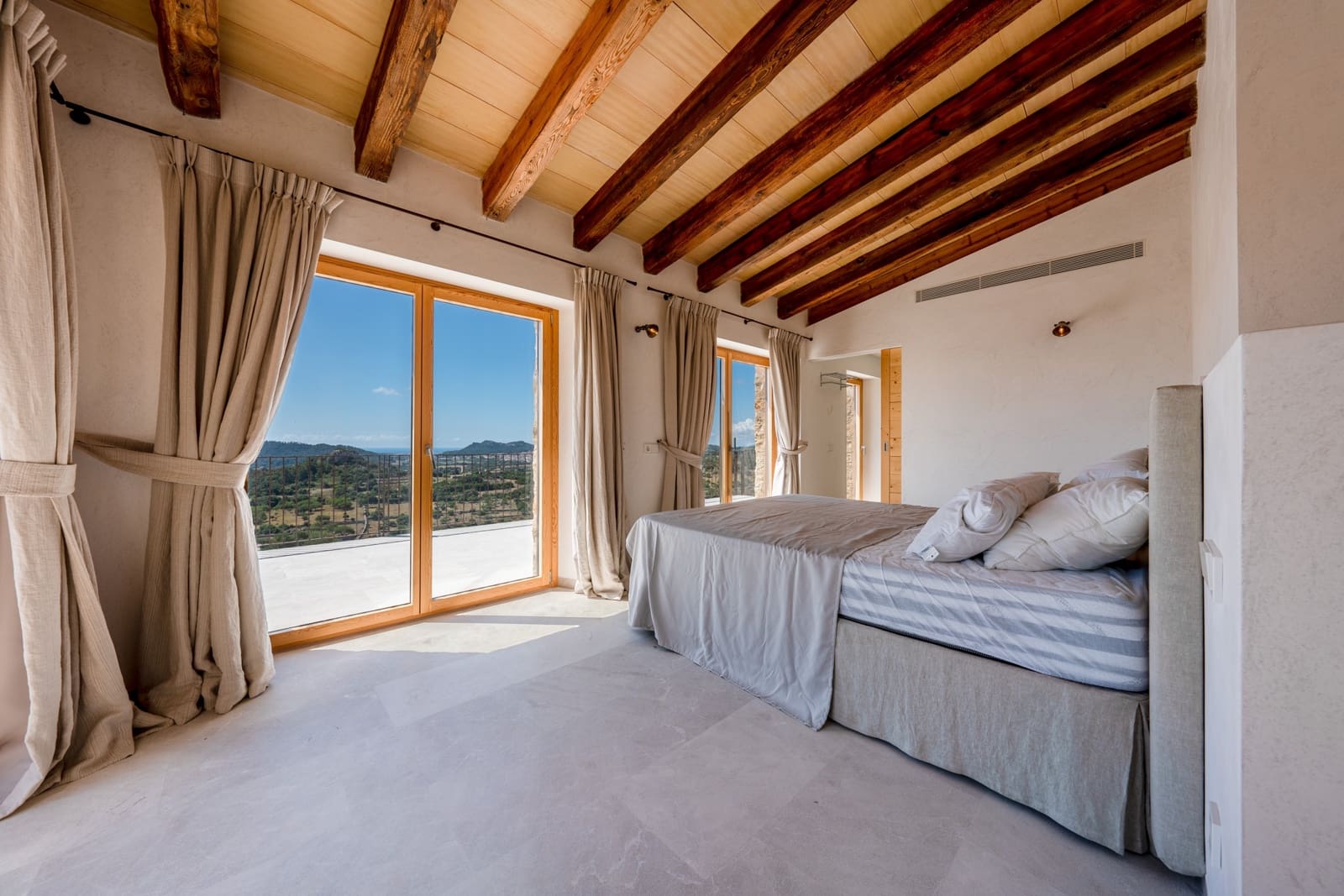 4 bedroom Finca/Country House for sale in Son Servera with pool - € 3,499,400 (Ref: 9164672)
