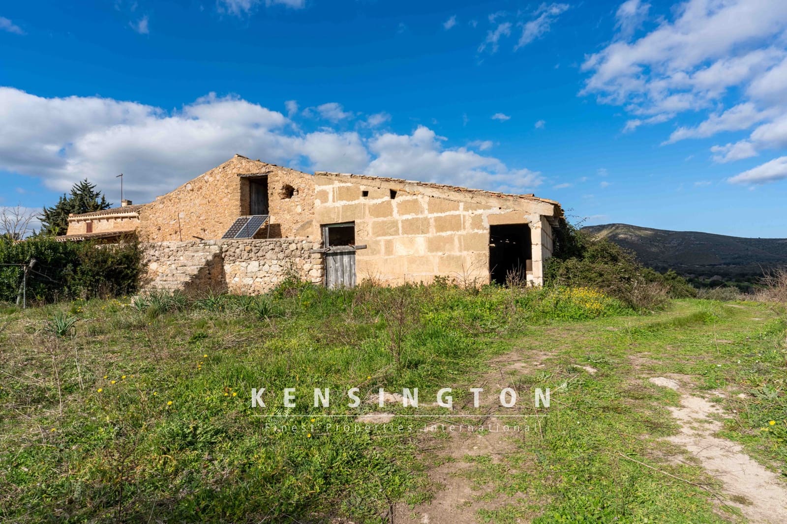 3 soveværelse Finca/Landehus til salg i Sant Llorenc des Cardassar - € 2.800.000 (Ref: 9164675)