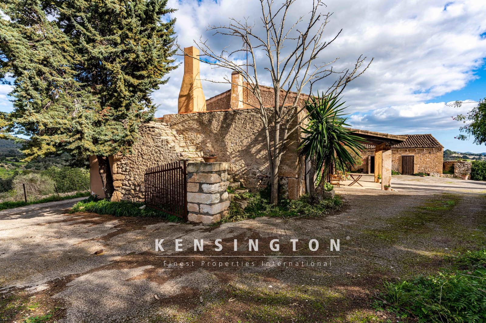 3 soveværelse Finca/Landehus til salg i Sant Llorenc des Cardassar - € 2.800.000 (Ref: 9164675)