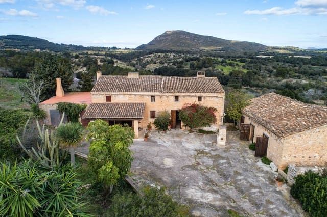 3 sypialnia Finka/Dom wiejski na sprzedaż w Sant Llorenç des Cardassar - 2 800 000 € (Ref: 9164675)