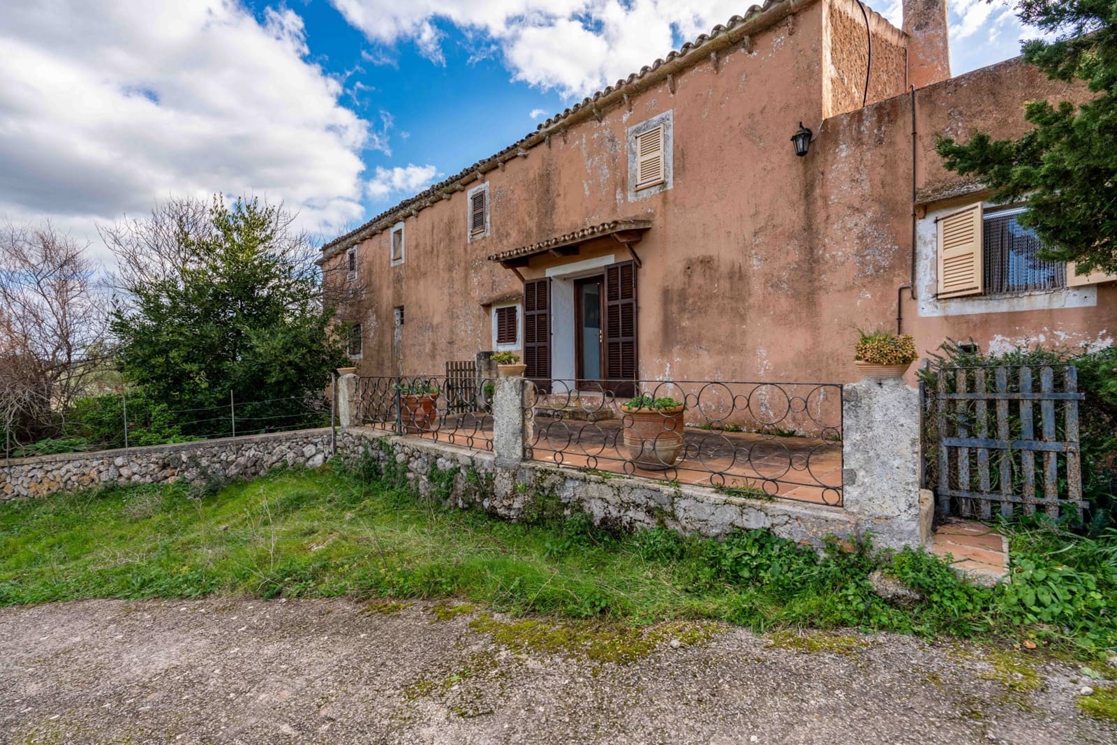 3 bedroom Finca/Country House for sale in Sant Llorenc des Cardassar - € 2,800,000 (Ref: 9164675)