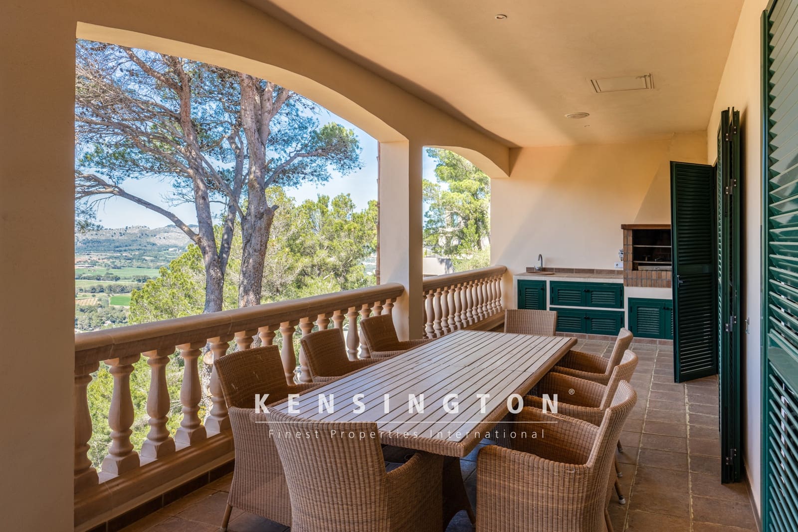 6 soveværelse Villa til salg i Canyamel med swimmingpool garage - € 2.390.000 (Ref: 9164682)