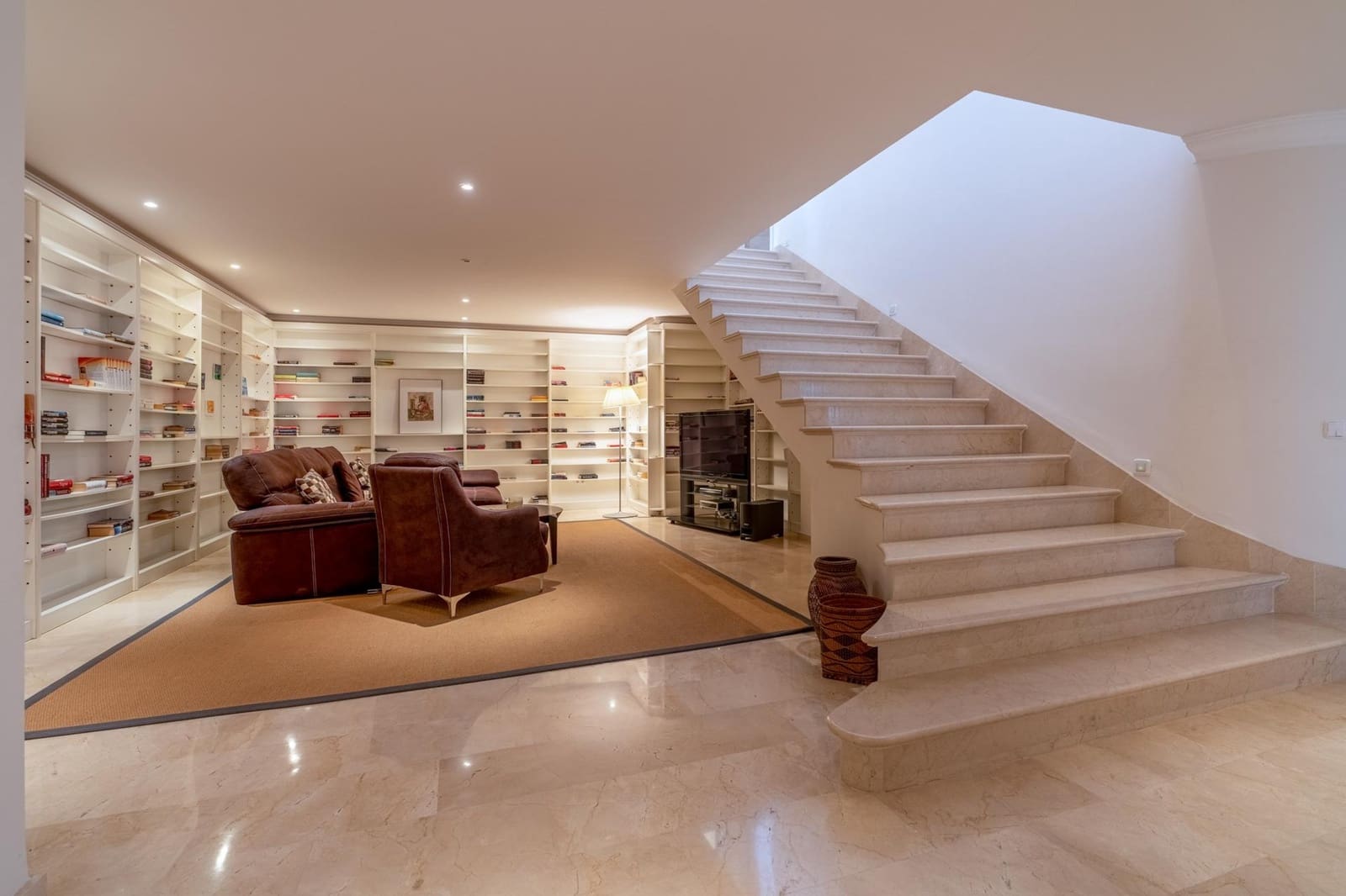 6 bedroom Villa for sale in Canyamel with pool - € 2,390,000 (Ref: 9164682)