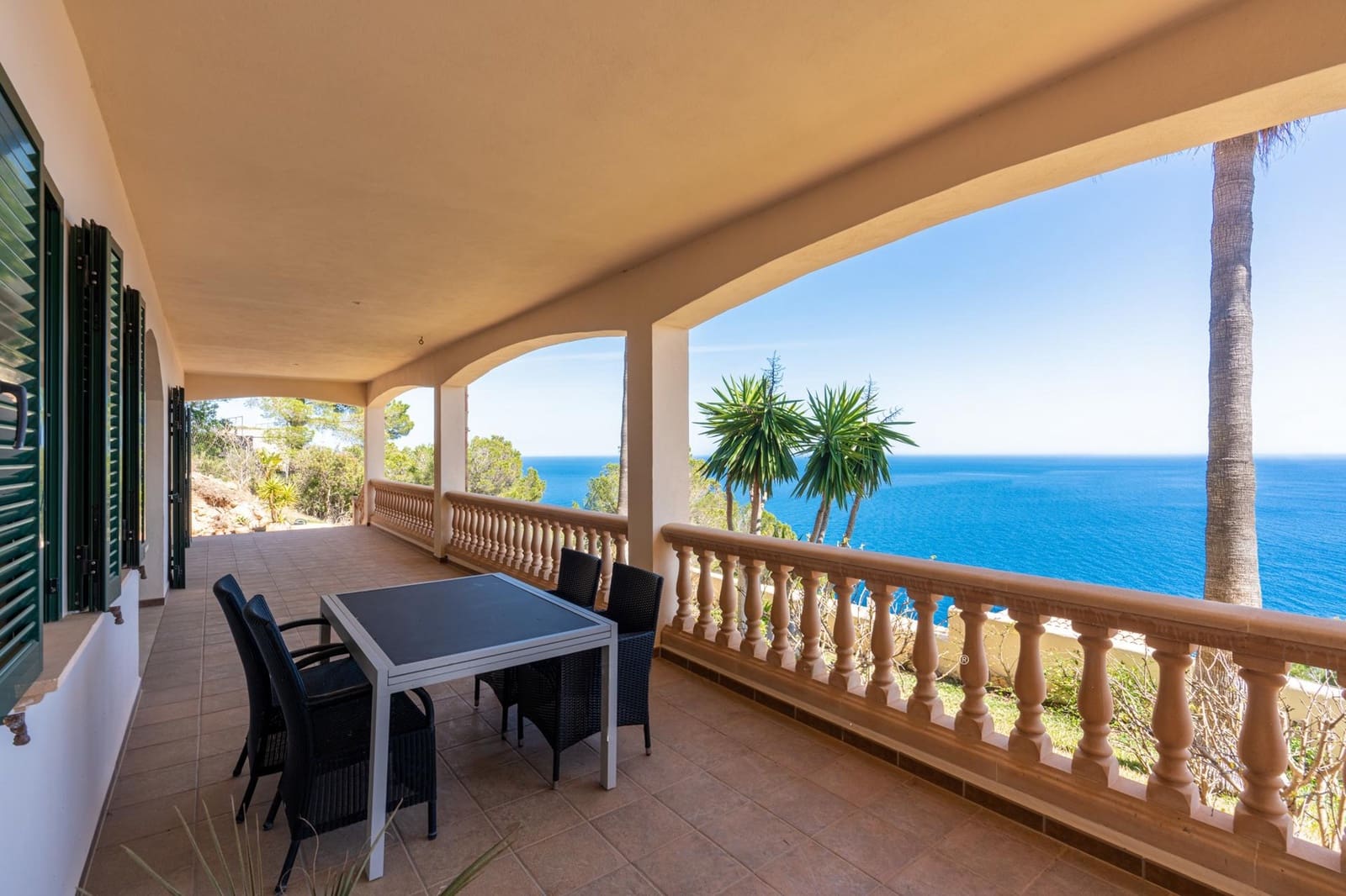 6 bedroom Villa for sale in Canyamel with pool - € 2,390,000 (Ref: 9164682)