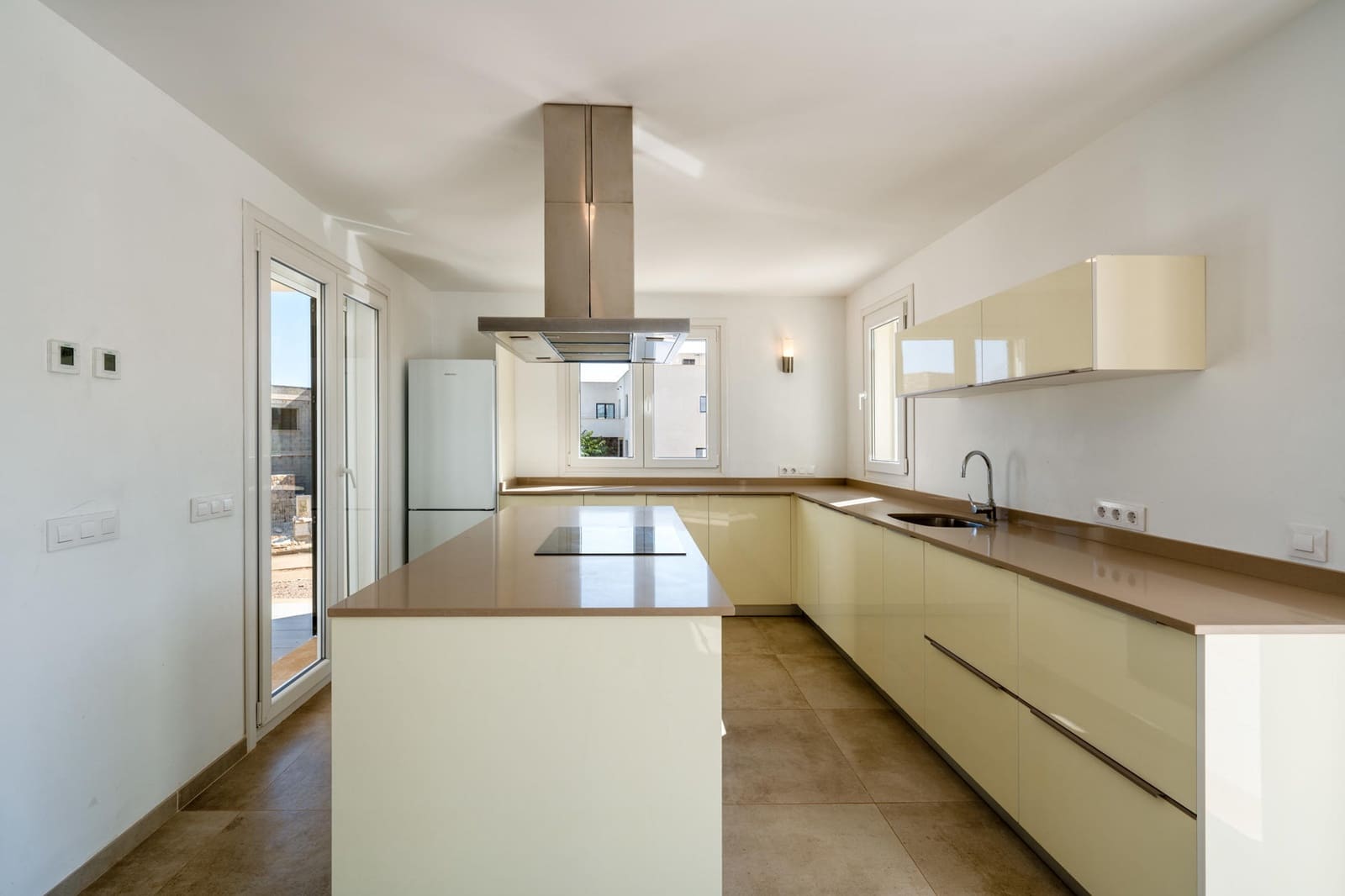 4 soveværelse Villa til salg i Colonia de Sant Pere / Colonia de San Pedro med swimmingpool garage - € 1.798.000 (Ref: 9164695)