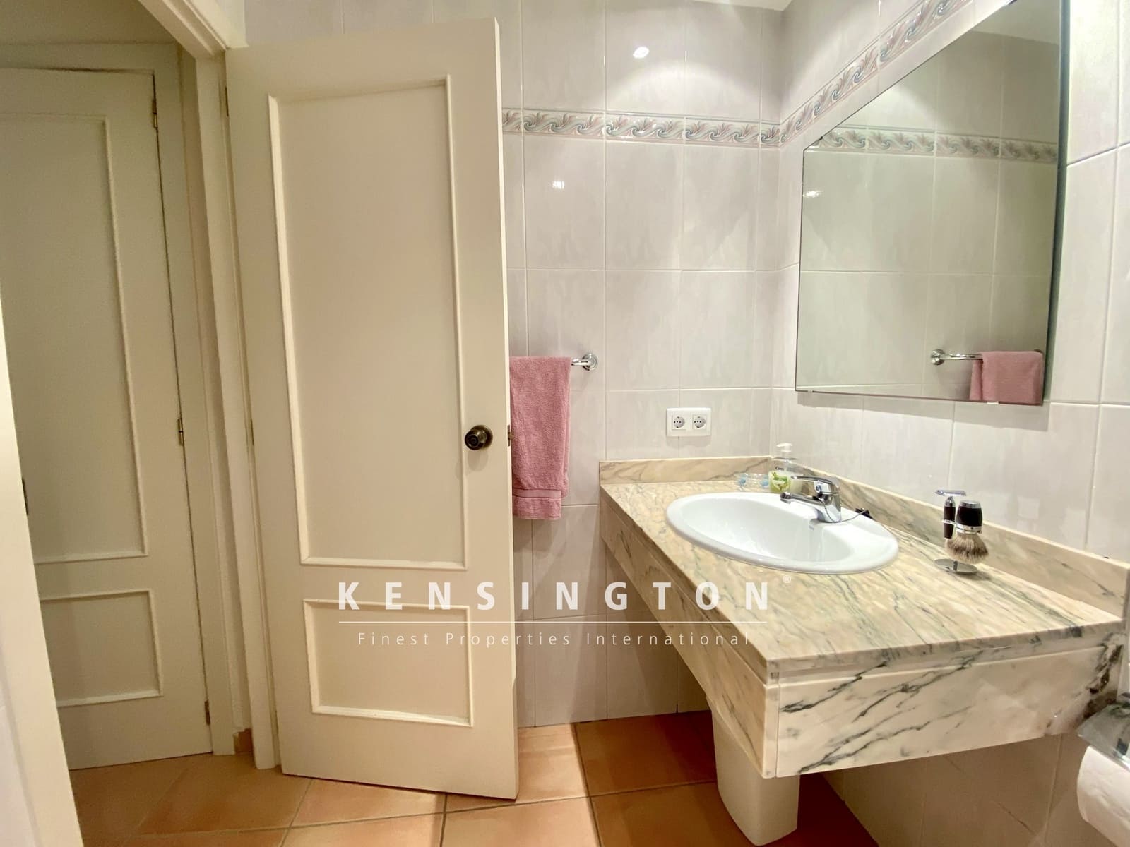 2 soveværelse Lejlighed til salg i Cala Ratjada - € 350.000 (Ref: 9164699)