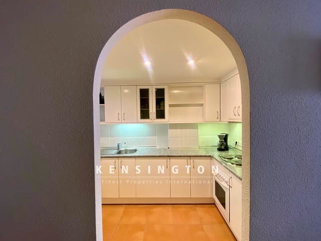 2 soveværelse Lejlighed til salg i Cala Ratjada, Capdepera - € 350.000 (Ref: 9164699)