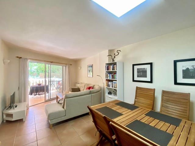 2 soveværelse Lejlighed til salg i Cala Ratjada, Capdepera - € 350.000 (Ref: 9164699)
