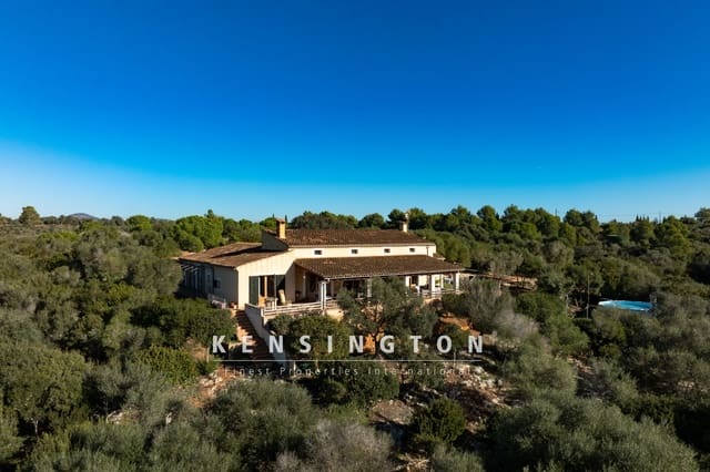 5 Zimmer Villa zu verkaufen in Portocristo / Port de Manacor, Manacor mit Pool - 1.650.000 € (Ref: 9164700)