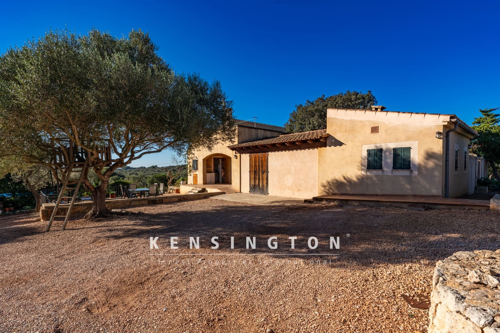 5 soveværelse Finca/Landehus til salg i Portocristo / Port de Manacor med swimmingpool - € 1.650.000 (Ref: 9164700)