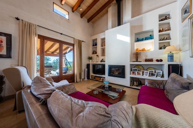 5 soveværelse Finca/Landehus til salg i Portocristo / Port de Manacor, Manacor med swimmingpool - € 1.650.000 (Ref: 9164700)