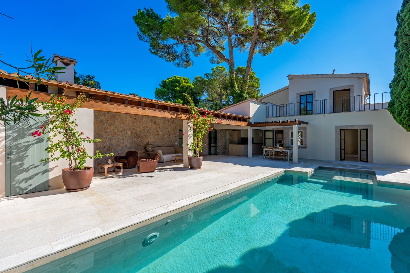 5 soveværelse Villa til salg i Costa de los Pinos med swimmingpool - € 2.980.000 (Ref: 9164701)