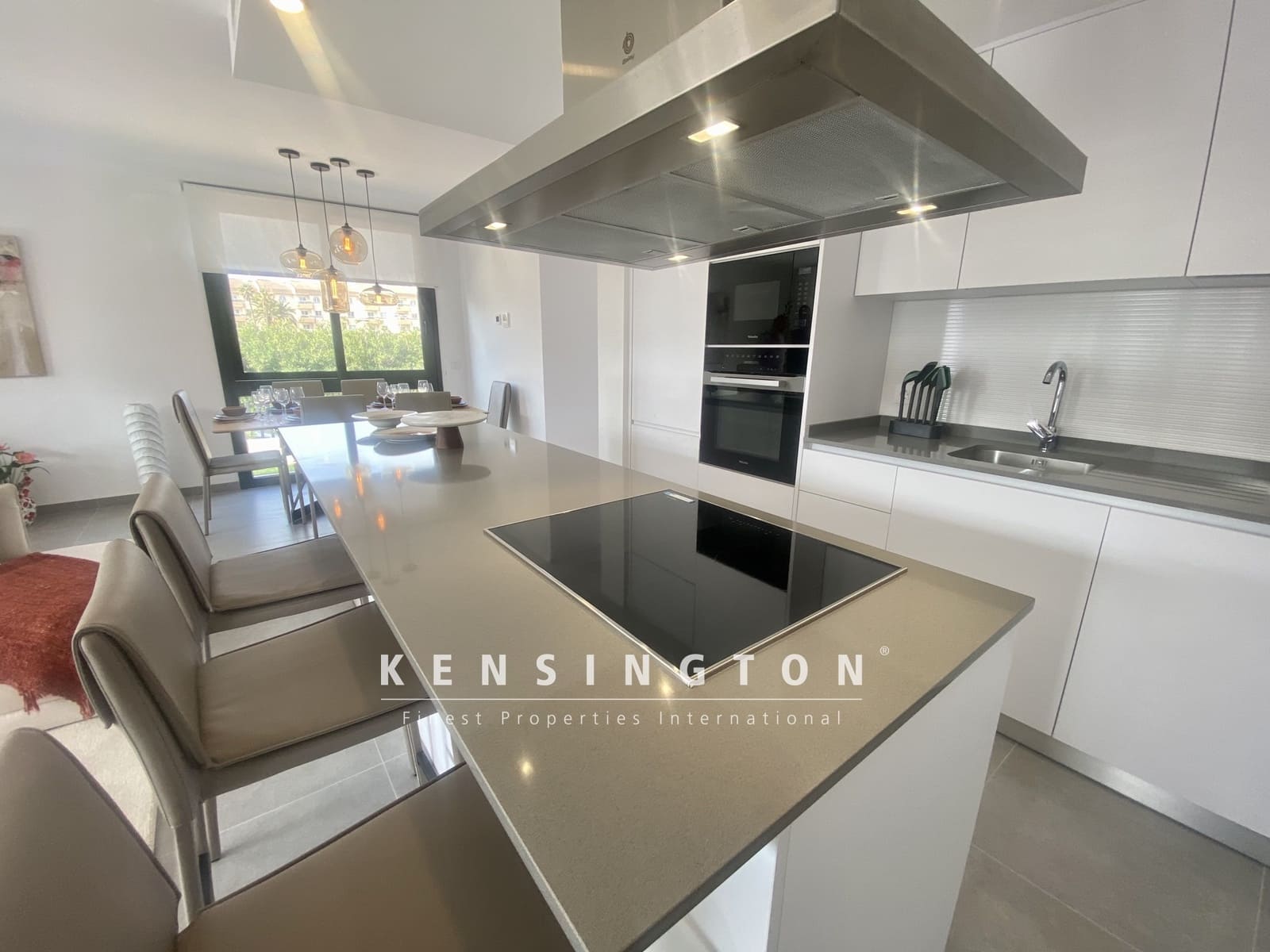 3 soverom Villa til salgs i Cala Ratjada med svømmebasseng - € 960 000 (Ref: 9164703)