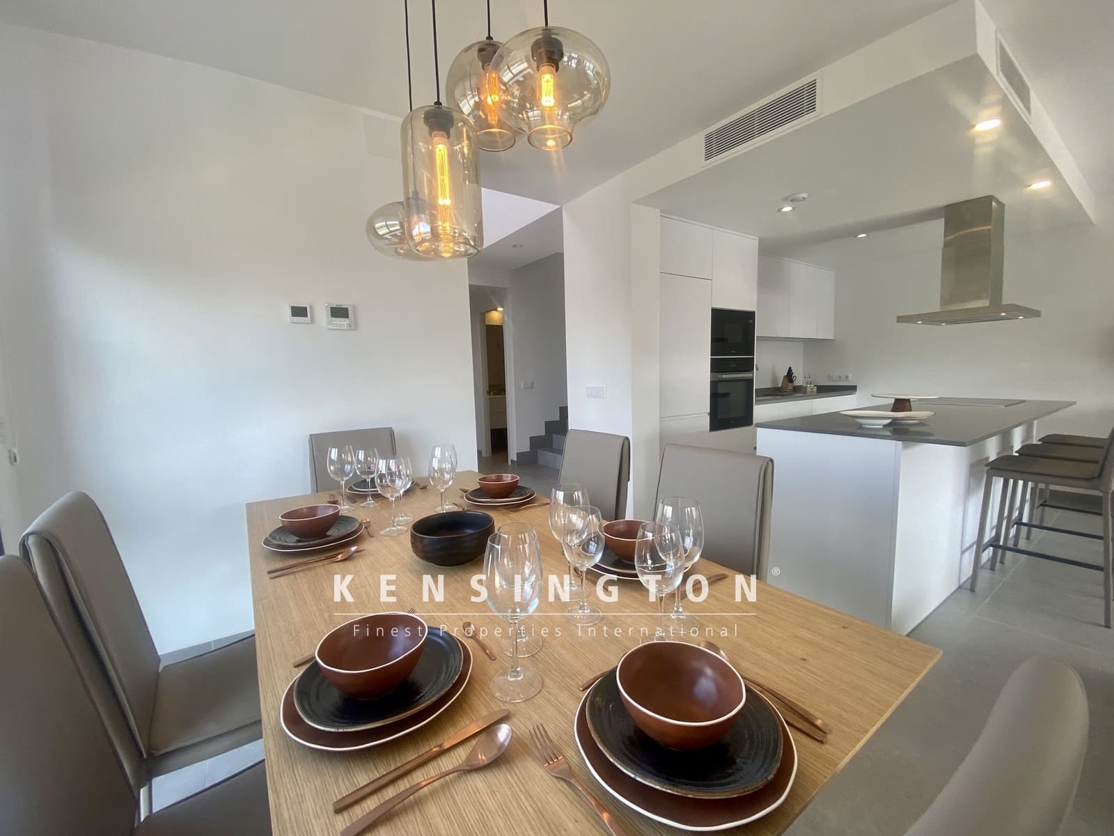 3 soverom Villa til salgs i Cala Ratjada med svømmebasseng - € 960 000 (Ref: 9164703)