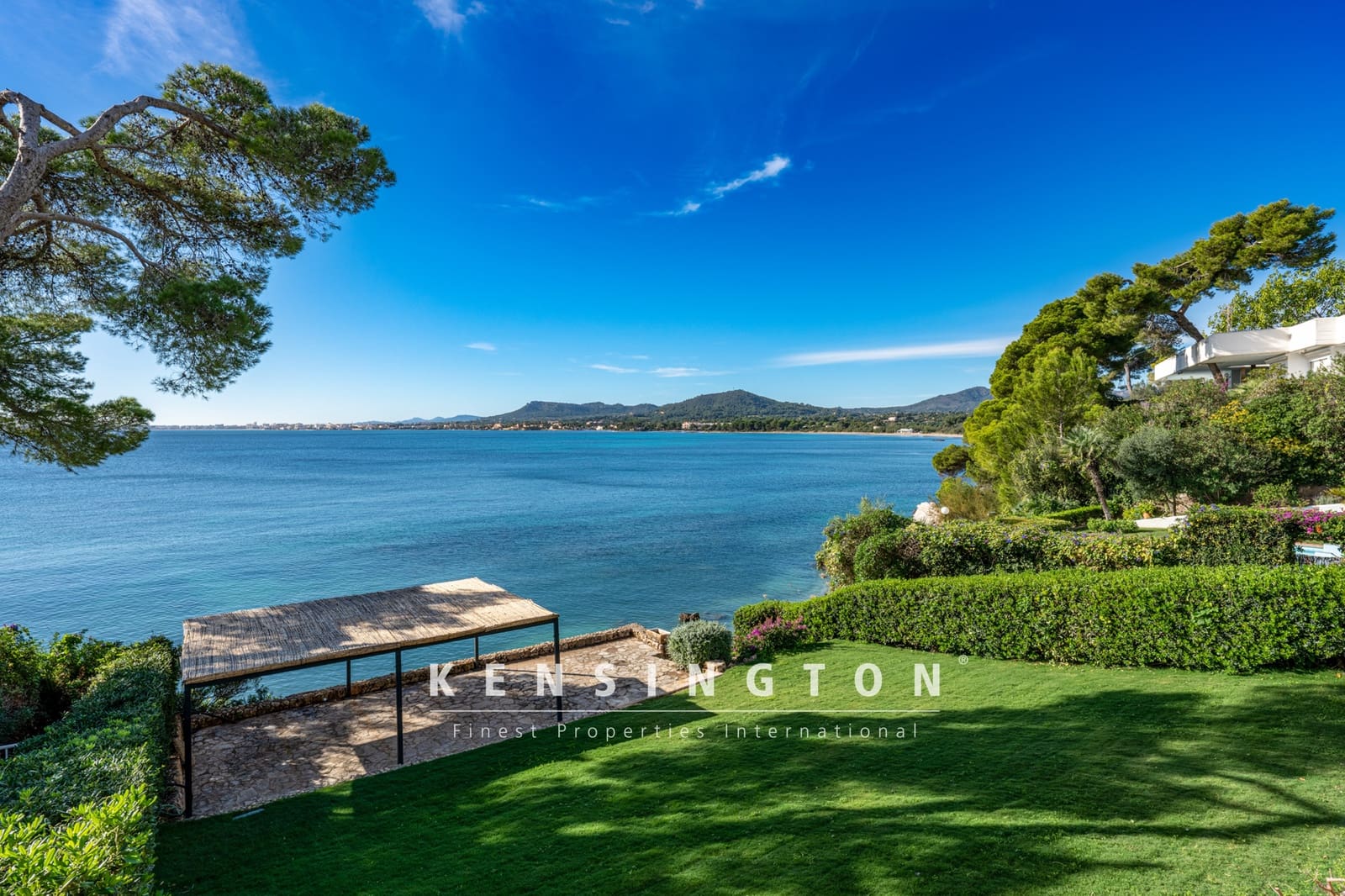 5 soveværelse Villa til salg i Costa de los Pinos - € 5.200.000 (Ref: 9164706)