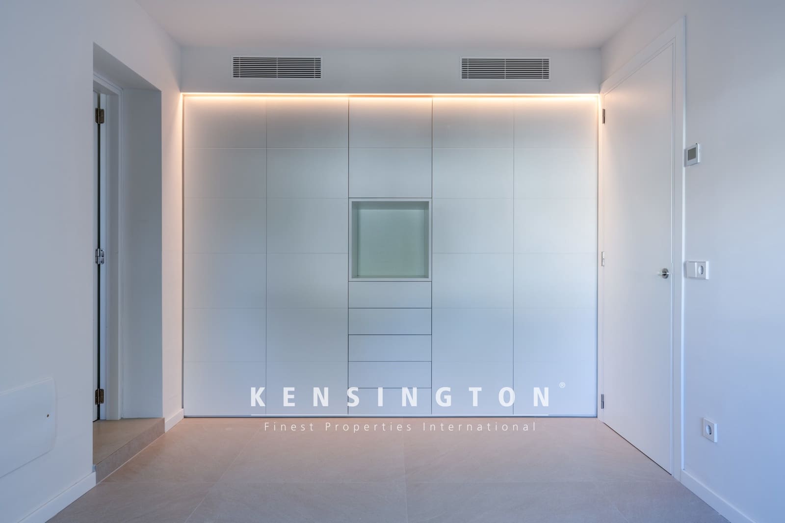 5 soveværelse Villa til salg i Costa de los Pinos - € 5.200.000 (Ref: 9164706)