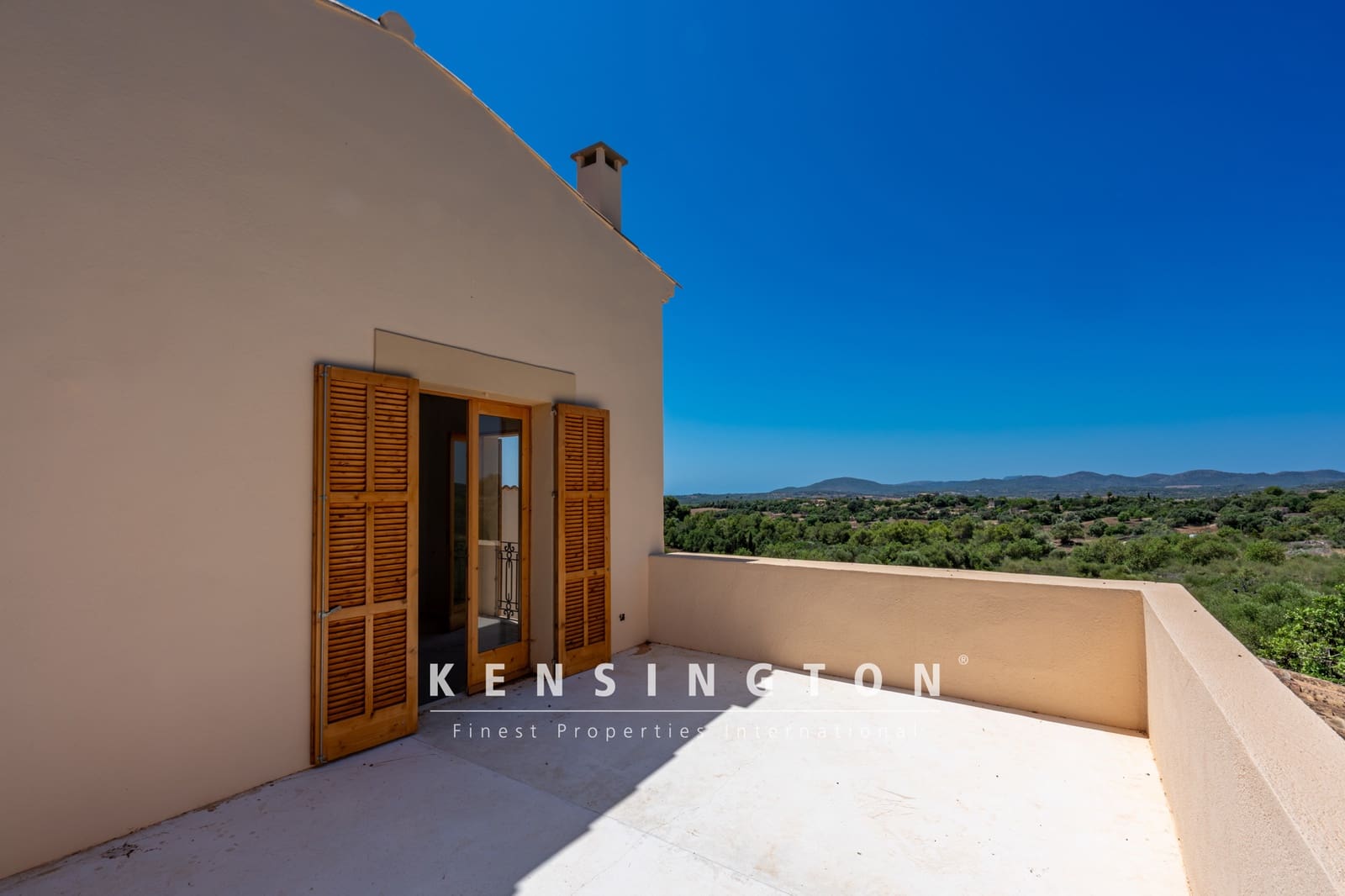 3 bedroom Villa for sale in Sant Llorenc des Cardassar with pool - € 1,150,000 (Ref: 9164709)