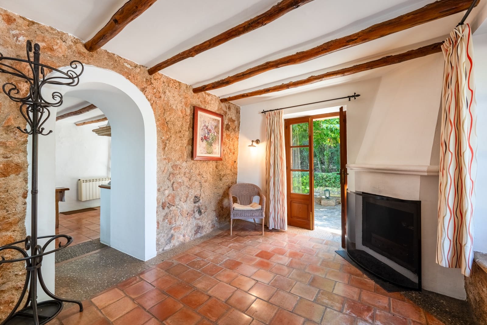 2 bedroom Finca/Country House for sale in Capdepera - € 995,000 (Ref: 9172356)