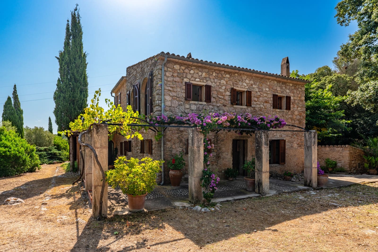 2 bedroom Finca/Country House for sale in Capdepera - € 995,000 (Ref: 9172356)