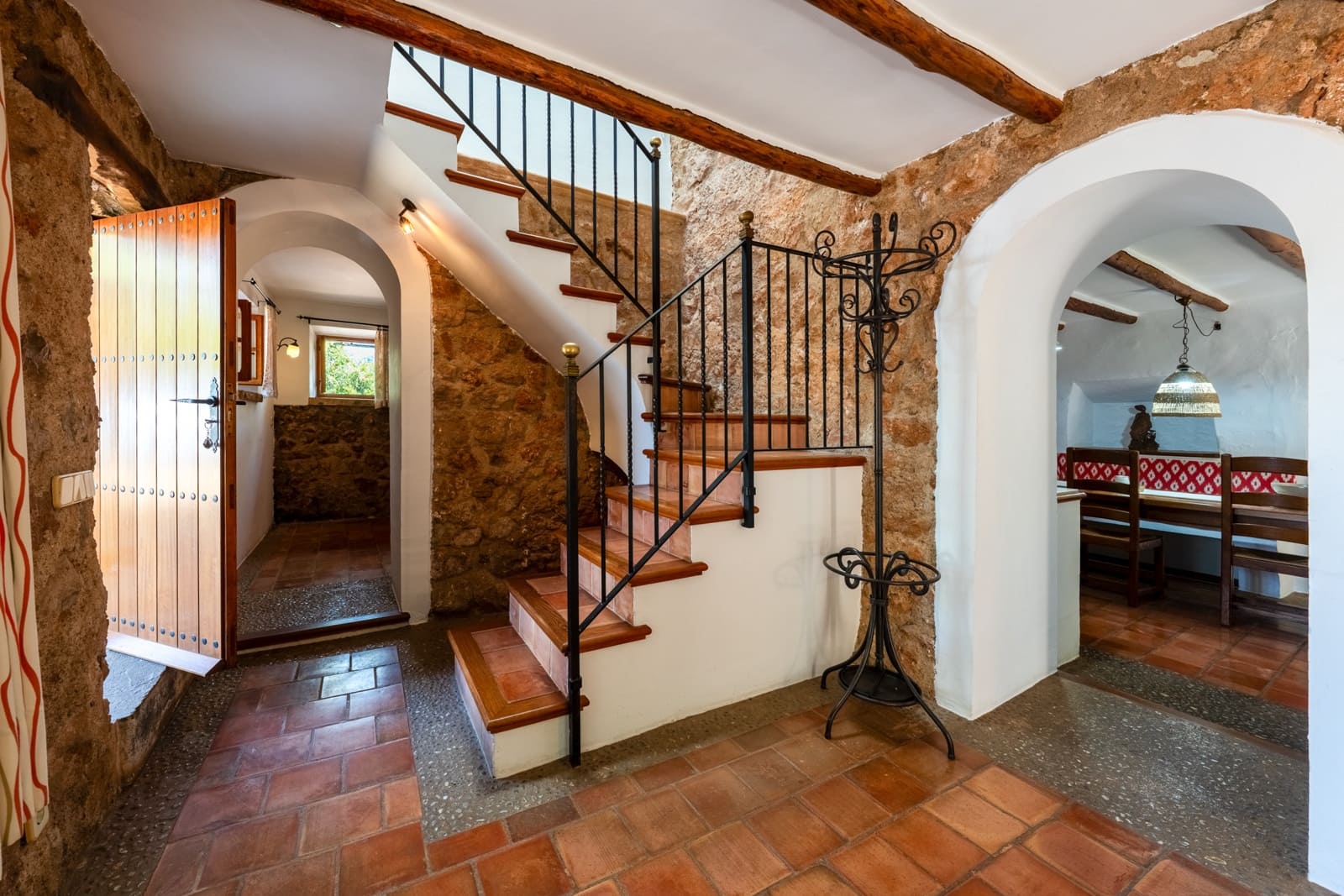 2 bedroom Finca/Country House for sale in Capdepera - € 995,000 (Ref: 9172356)