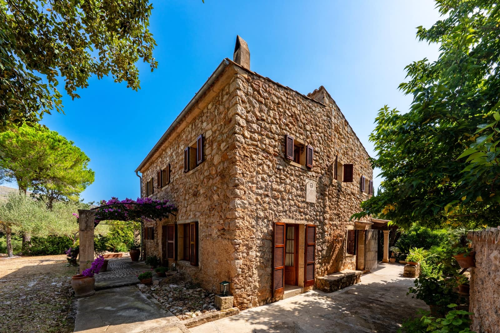 2 bedroom Finca/Country House for sale in Capdepera - € 995,000 (Ref: 9172356)