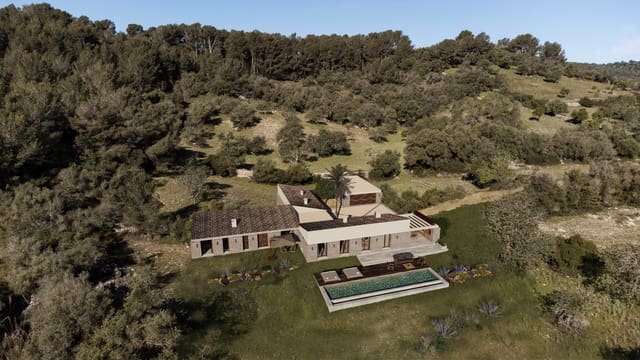 4 sovrum Finca/Hus på landet till salu i Artà med pool - 2 650 000 € (Ref: 9184457)