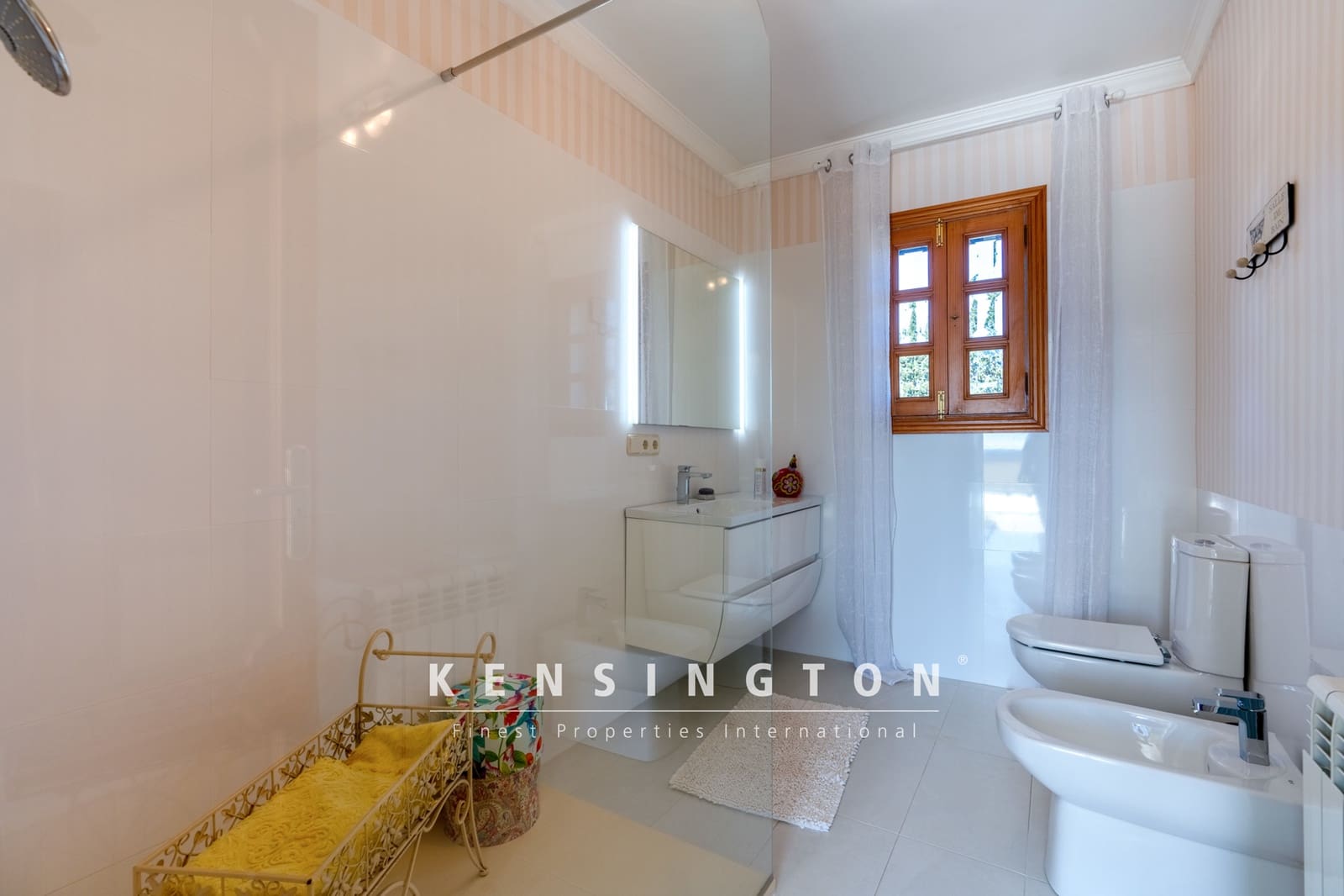 6 makuuhuone Maalaistalo myytävänä paikassa Manacor mukana uima-altaan - 1 275 000 € (Ref: 9191503)