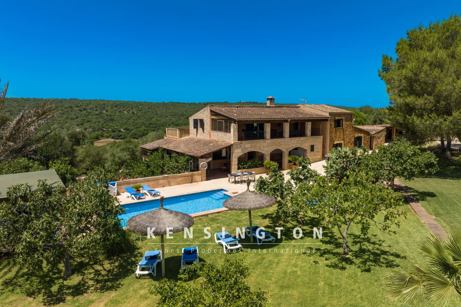 10 chambre Finca/Maison de Campagne à vendre à Manacor avec piscine garage - 2 600 000 € (Ref: 9191504)