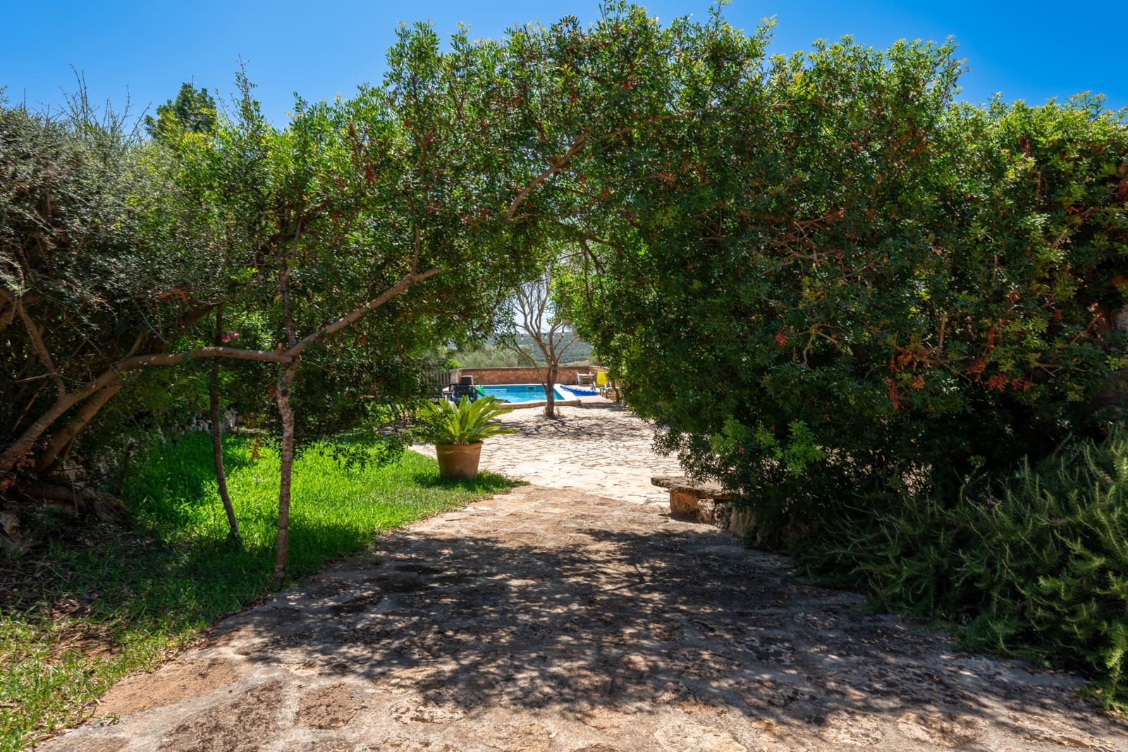 10 soveværelse Finca/Landehus til salg i Manacor med swimmingpool garage - € 2.300.000 (Ref: 9191504)