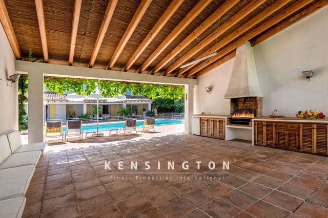 7 bedroom Villa for rent in Cala Ratjada, Capdepera with pool - € 6,800 (Ref: 9205433)