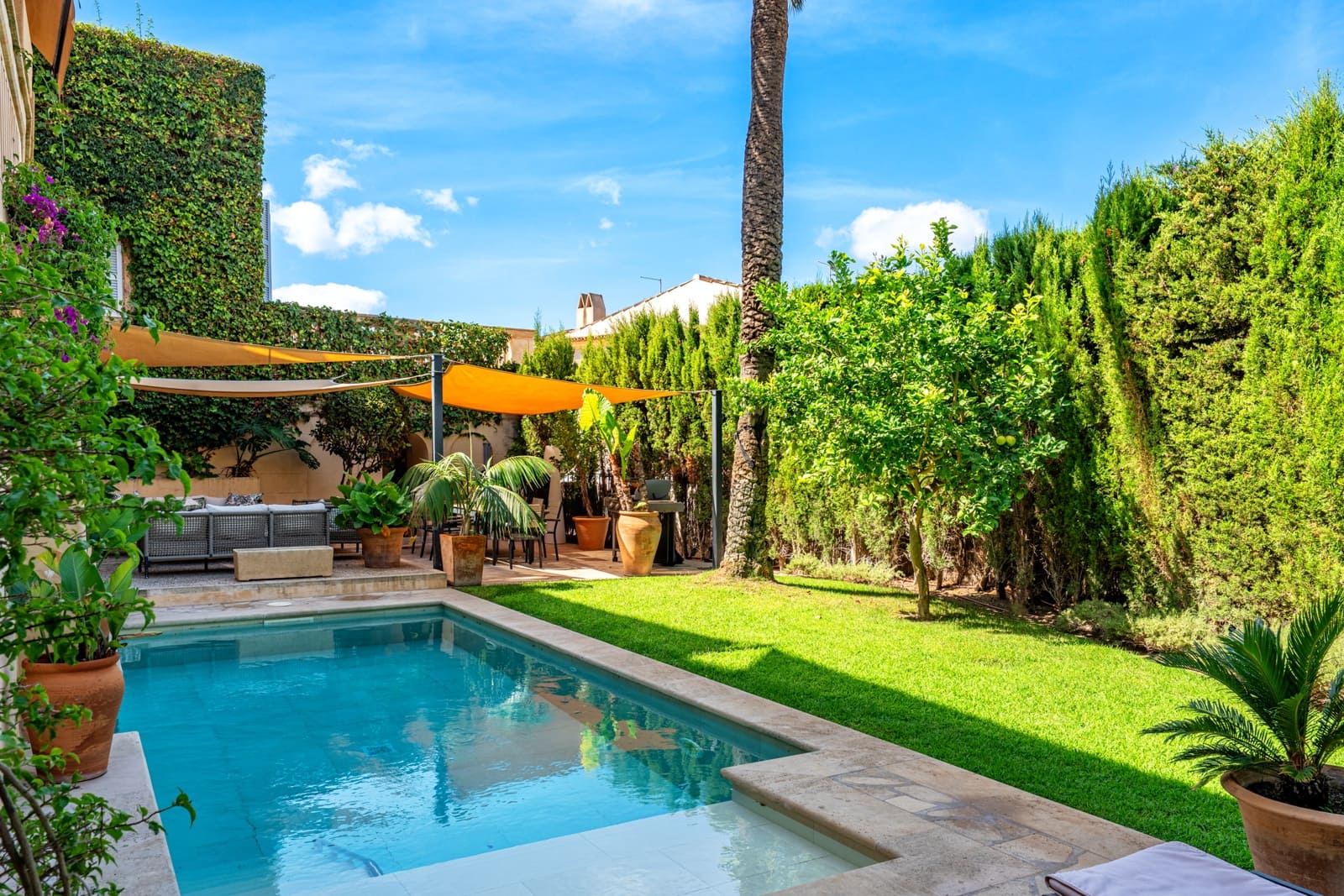 5 quarto Casa em Banda para venda em Capdepera com piscina garagem - 2 900 000 € (Ref: 9255452)