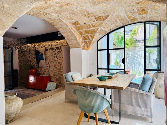 3 soveværelse Byhus til salg i Artà med swimmingpool garage - € 1.690.000 (Ref: 9314417)