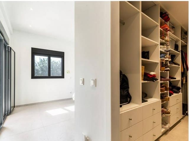 4 soveværelse Byhus til salg i Artà med garage - € 835.000 (Ref: 9357575)