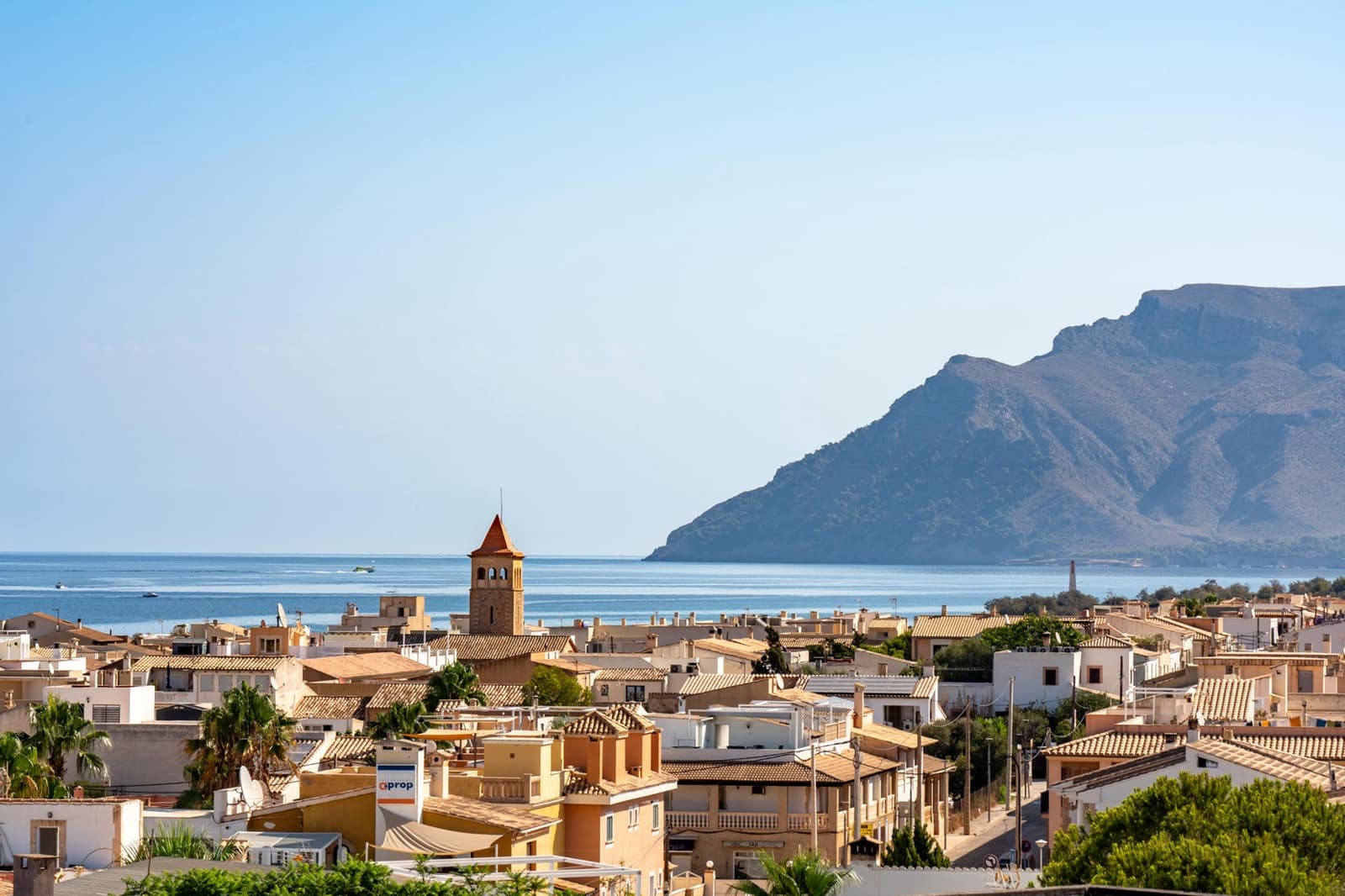 Villa/Maison de 4 chambres à louer à Colonia de Sant Pere / Colonia de San Pedro avec piscine garage - 3 900 € (Ref: 9357688)