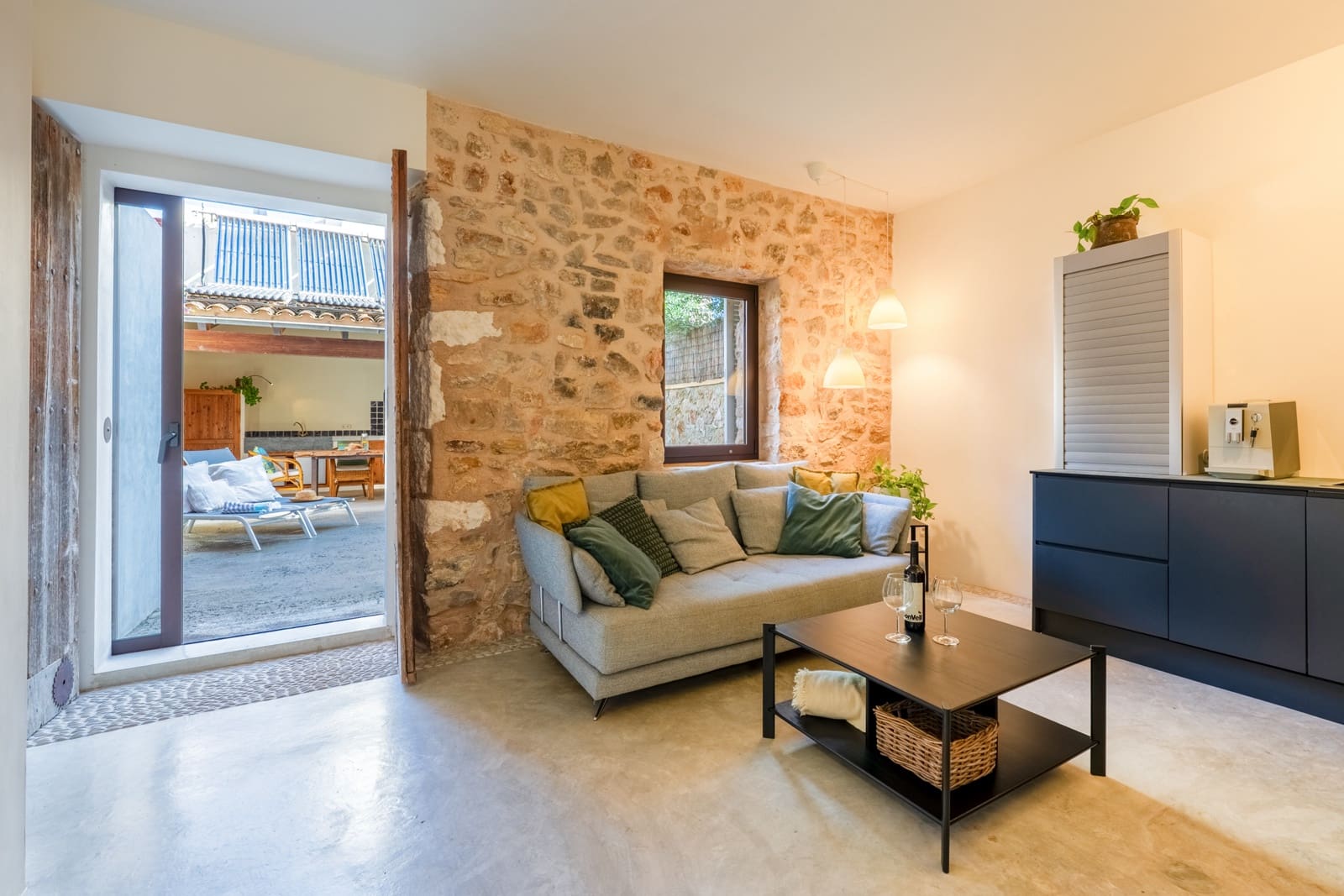 2 bedroom Townhouse for sale in Sant Llorenc des Cardassar with pool garage - € 785,000 (Ref: 9426733)