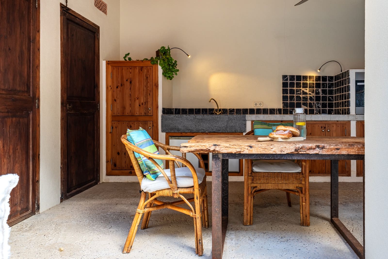 2 bedroom Townhouse for sale in Sant Llorenc des Cardassar with pool garage - € 785,000 (Ref: 9426733)