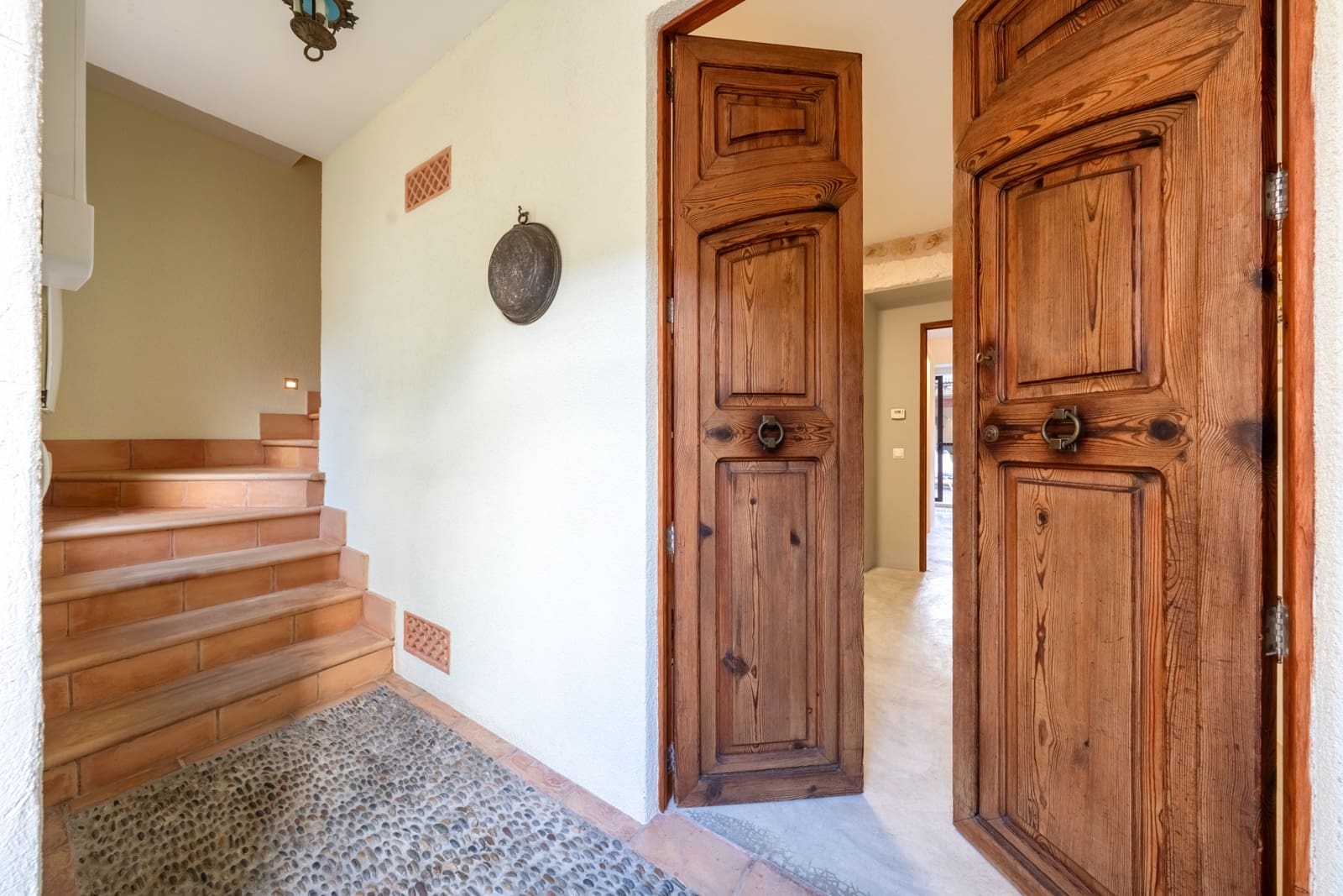 2 bedroom Townhouse for sale in Sant Llorenc des Cardassar with pool garage - € 785,000 (Ref: 9426733)