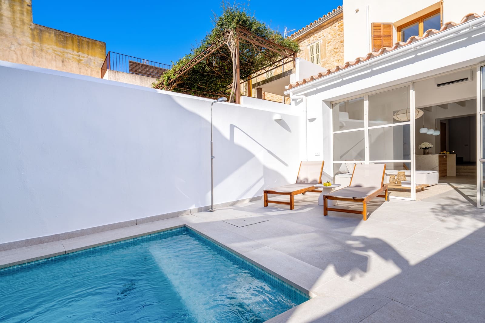 4 soveværelse Byhus til salg i Arta med garage - € 1.350.000 (Ref: 9504745)