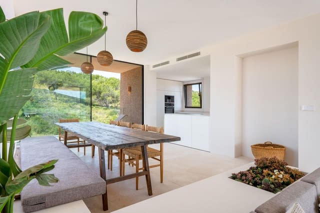 6 soverom Villa til salgs i Cala Mesquida, Capdepera med svømmebasseng - € 2 690 000 (Ref: 9542853)