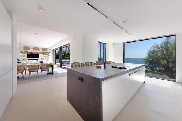 4 soveværelse Villa til salg i Son Servera med swimmingpool - € 5.750.000 (Ref: 9544121)