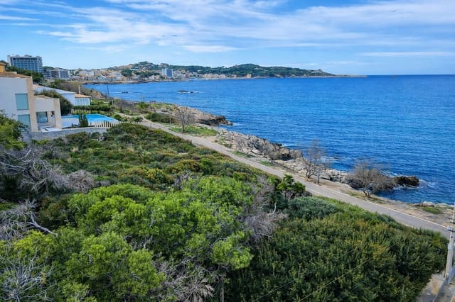 Mark till salu i Font de Sa Cala / Font de La Cala, Capdepera - 2 100 000 € (Ref: 9580126)