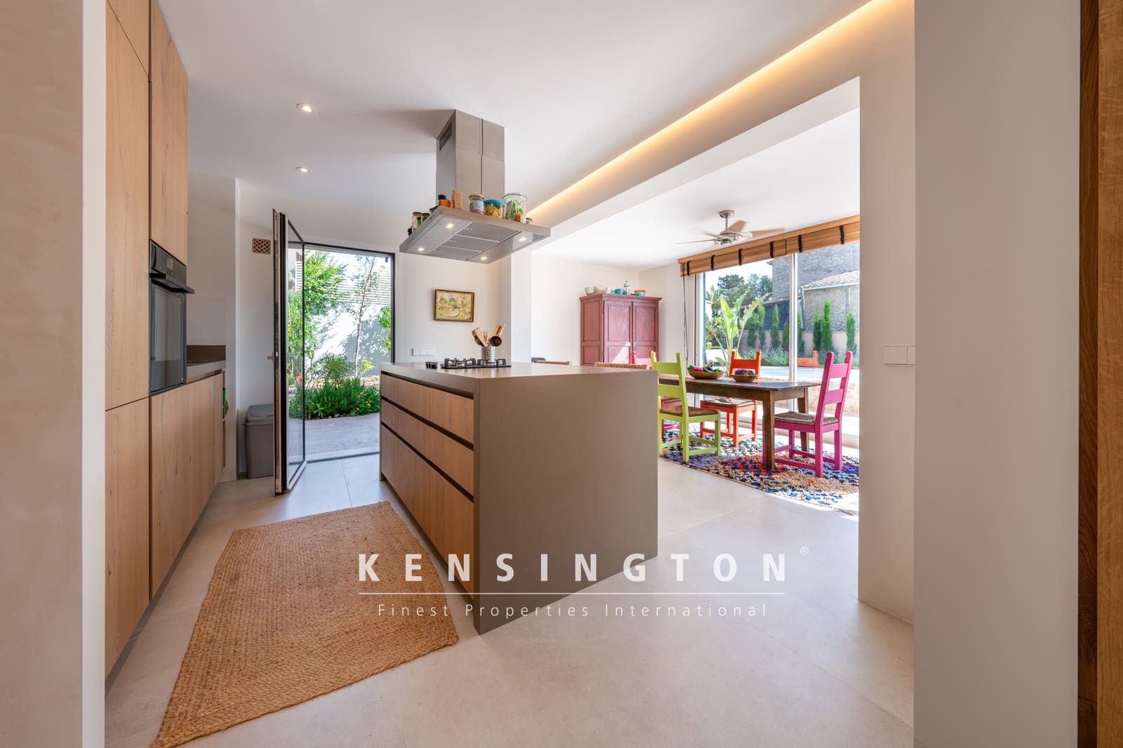 4 quarto Moradia para venda em Colonia de Sant Pere / Colonia de San Pedro com piscina - 2 295 000 € (Ref: 9662205)