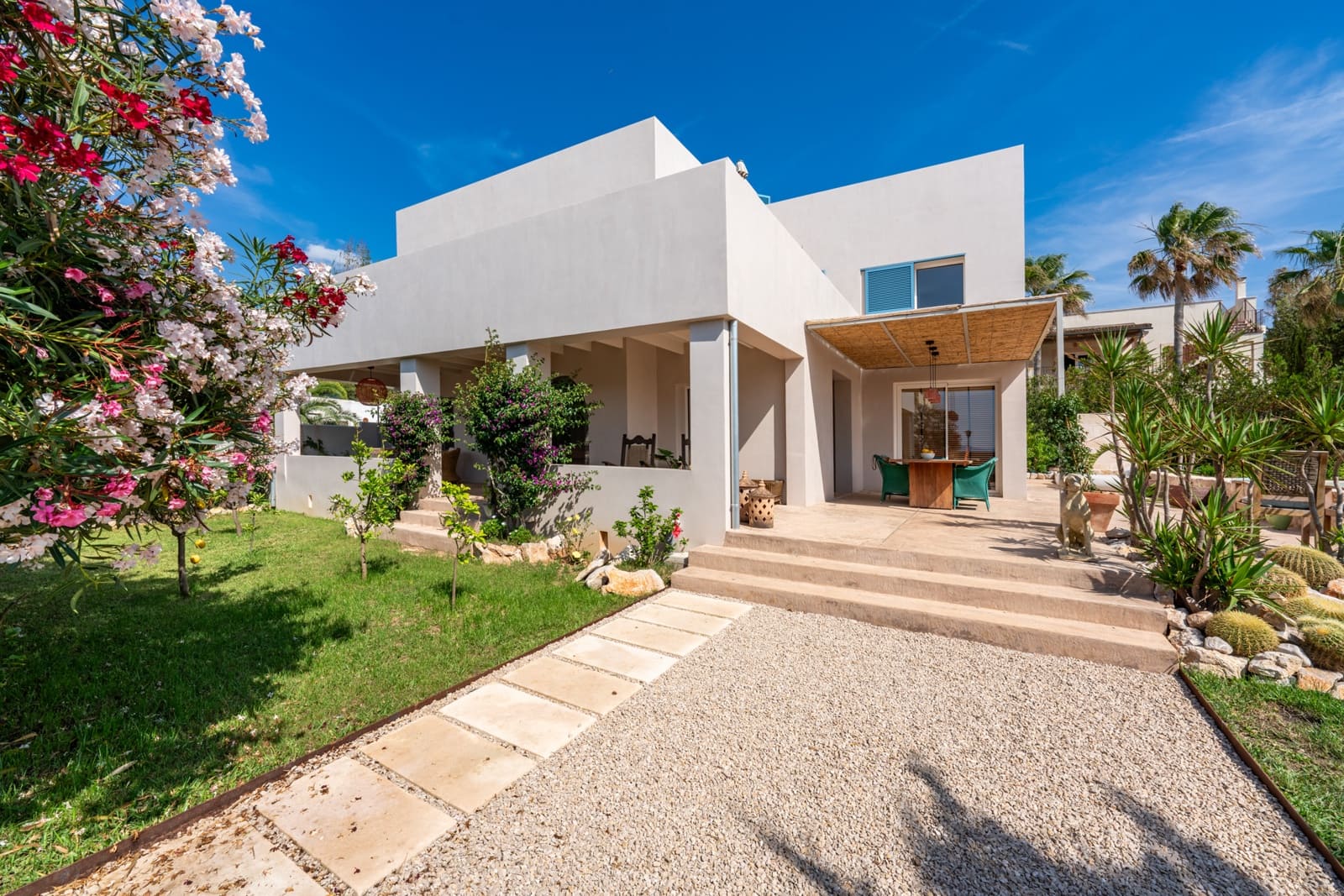 Chalet de 4 habitaciones en Colonia de Sant Pere / Colonia de San Pedro en venta con piscina - 2.295.000 € (Ref: 9662205)