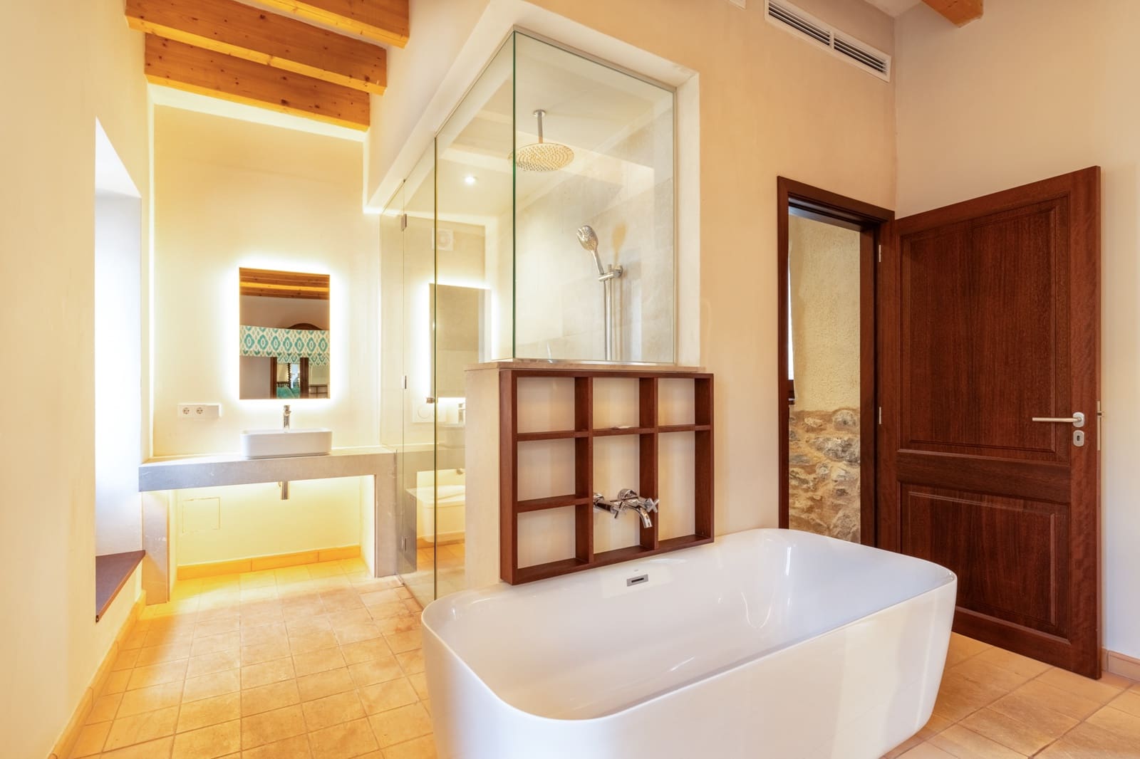 6 soveværelse Byhus til salg i Arta med swimmingpool - € 1.520.000 (Ref: 9708028)